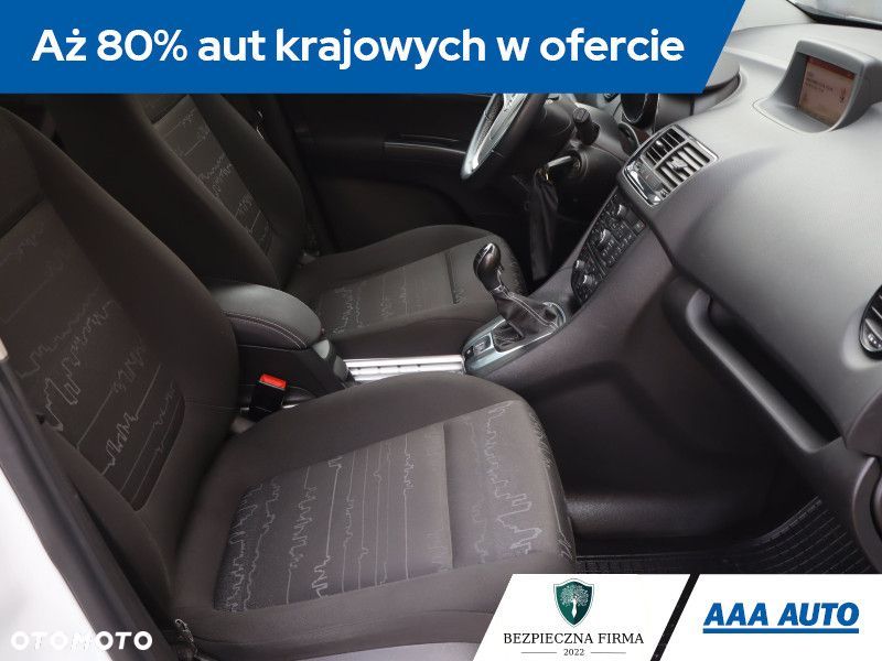 Opel Meriva - 11