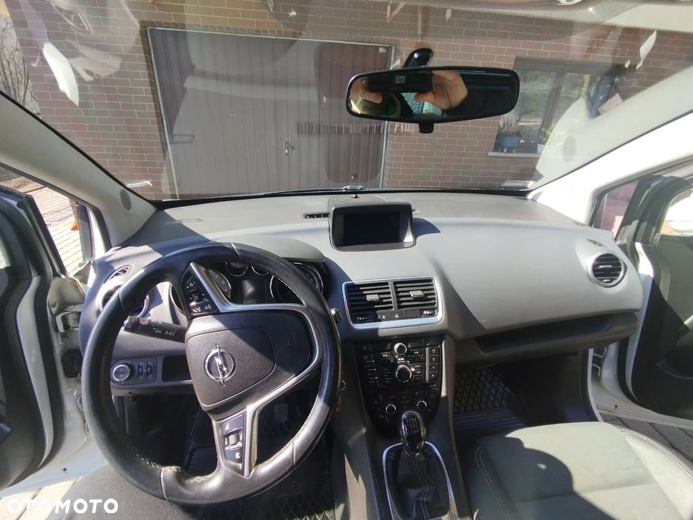 Opel Meriva 1.4 T Cosmo - 16