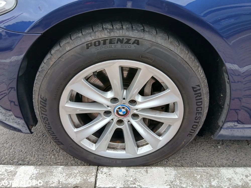 BMW Seria 5 2015 photo 5
