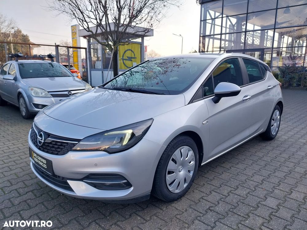 Opel Astra 1.2 Turbo Business Edition - 2