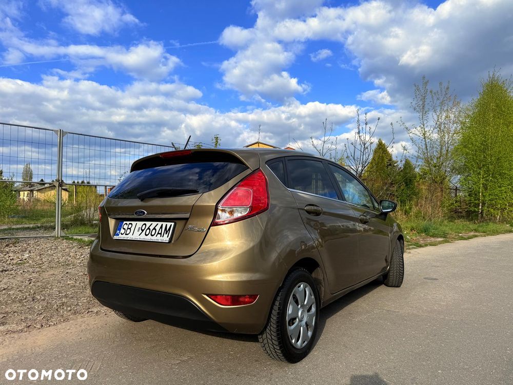 Ford Fiesta 1.25 Titanium EU5 - 4