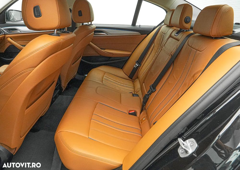 BMW Seria 5 530e xDrive AT PHEV - 16