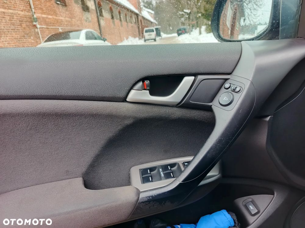 Honda Accord 2.2d Elegance - 20