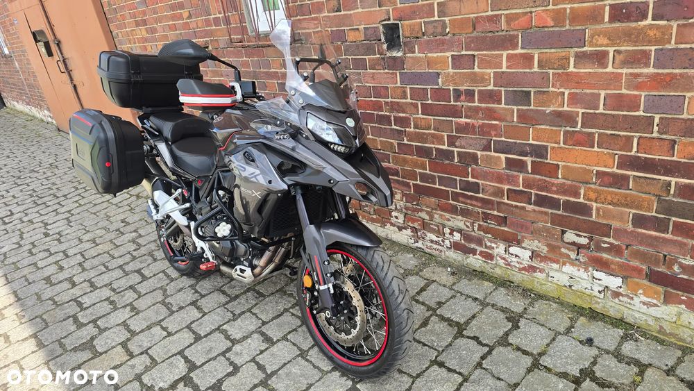 Benelli TRK 502X - 32