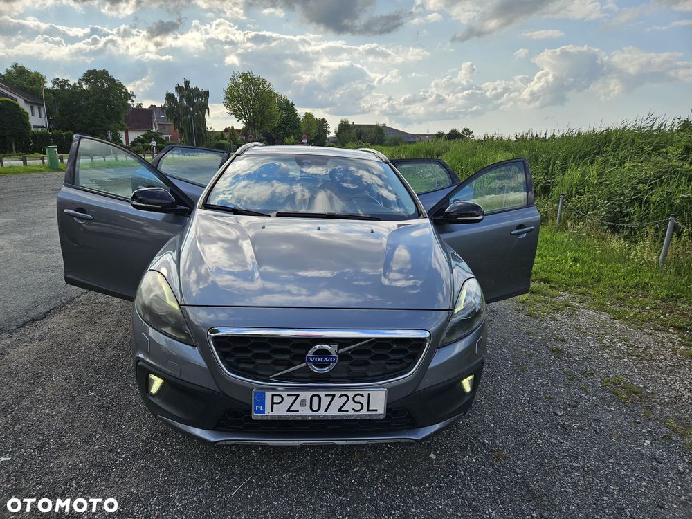 Volvo V40 D2 - 1