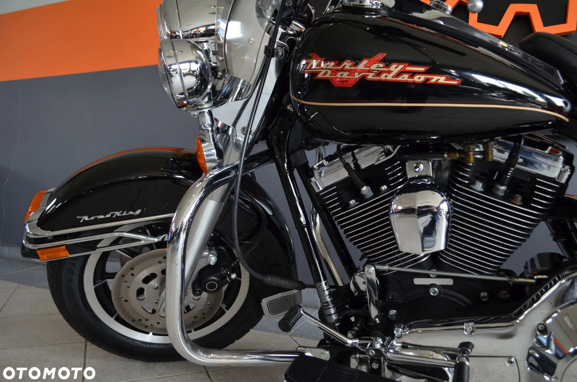 Harley-Davidson Touring Road King - 26
