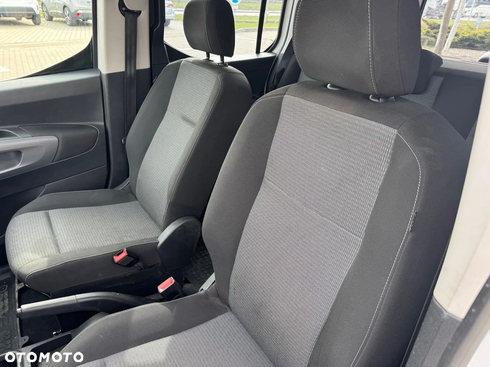 Toyota Proace City Verso 1.5 D-4D Combi - 12