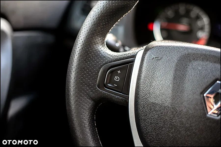 Renault Laguna Coupe 2.0 16V Turbo GT - 15