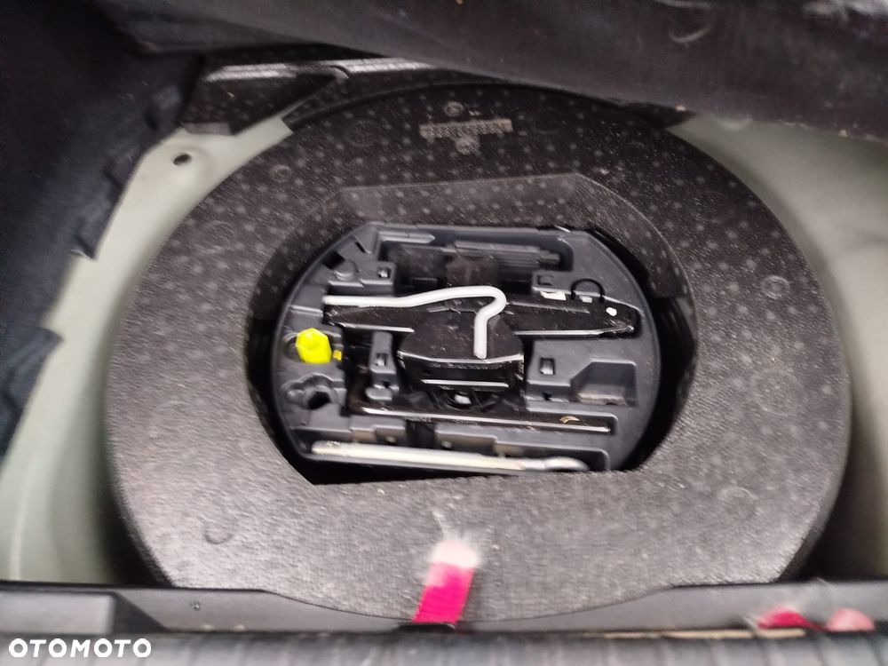 DS Automobiles DS 3 Crossback - 8