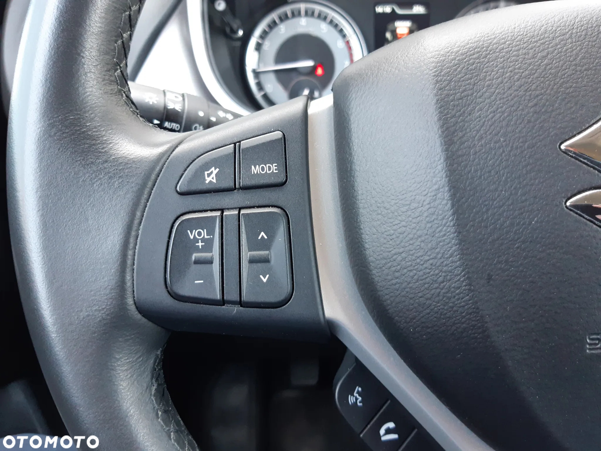 Suzuki Vitara 1.4 Boosterjet Premium 2WD - 10