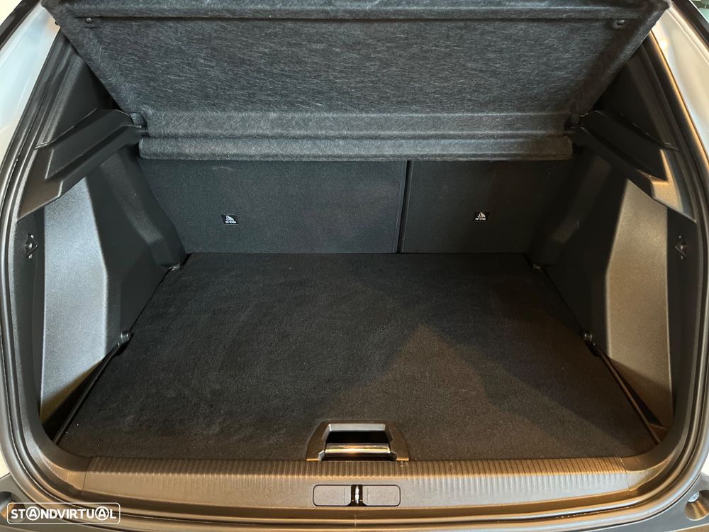 Peugeot 2008 1.2 Allure - 35