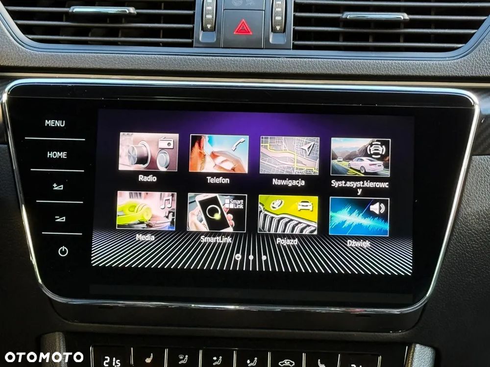 Skoda Superb 1.5 TSI DSG Sportline - 13