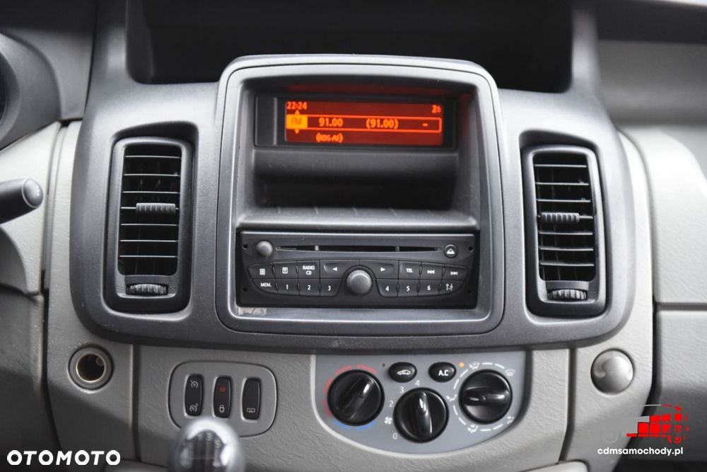 Opel Vivaro - 24