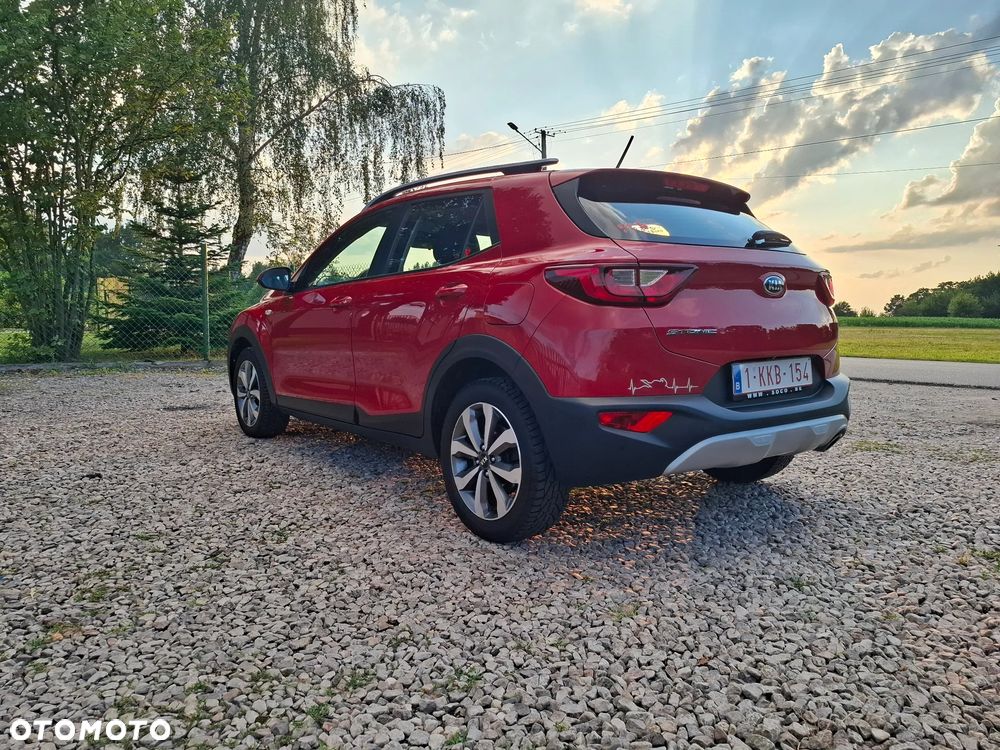 Kia Stonic - 4
