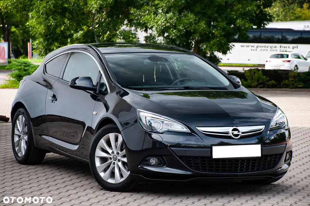 Opel Astra IV GTC 1.6 T Sport - 5