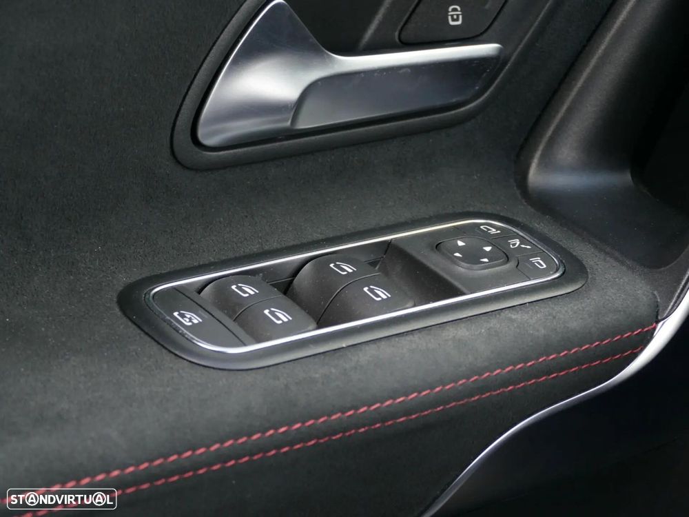 Mercedes-Benz A 180 d AMG Line Aut. - 34