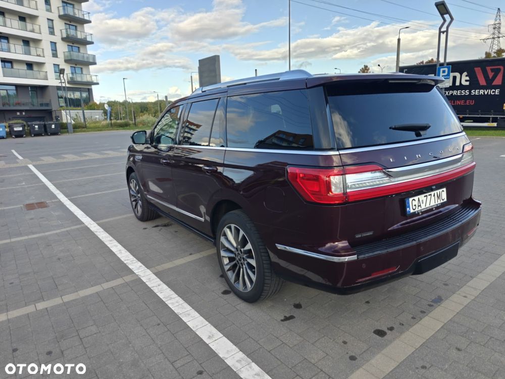 Lincoln Navigator - 7