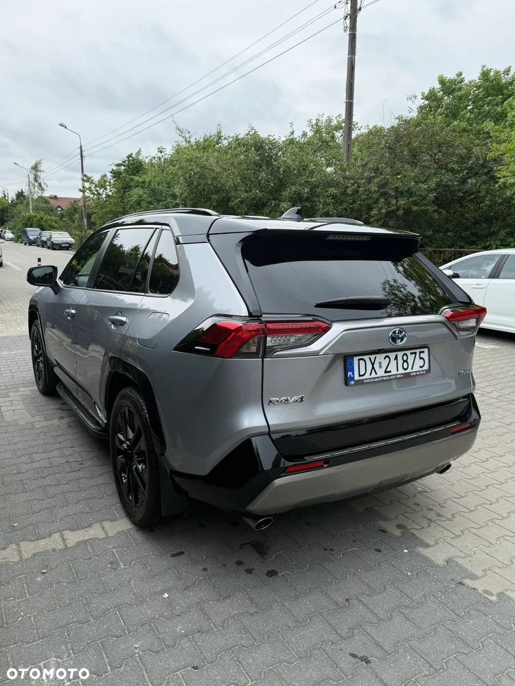 Toyota RAV4 - 4