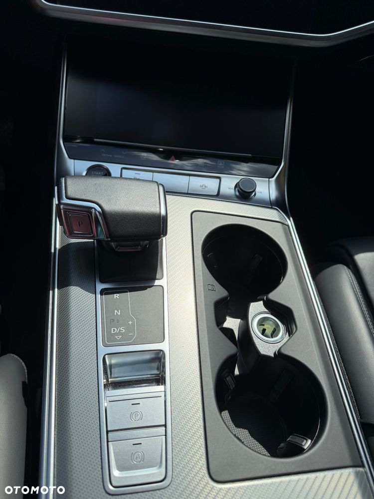 Audi A6 Avant 40 TDI quattro S tronic sport - 18