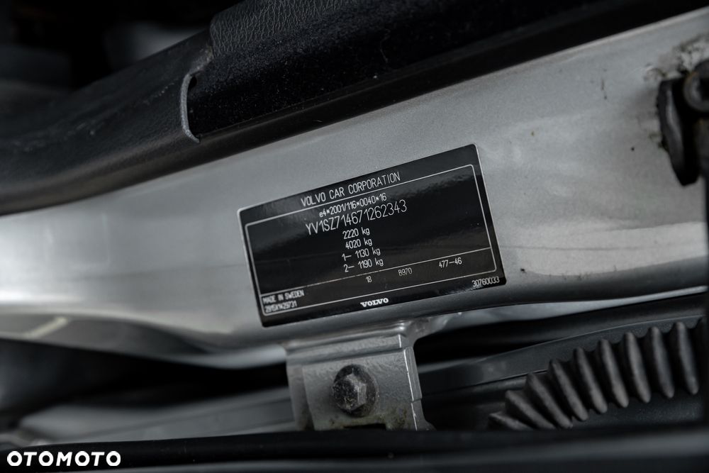 Volvo XC 70 D5 AWD Kinetic - 30