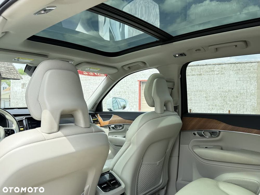 Volvo XC 90 T6 AWD Momentum 7os - 28