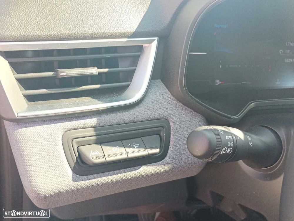 Mitsubishi Colt - 15