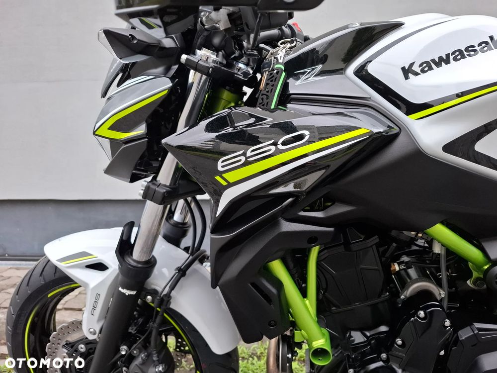 Kawasaki Z 650 - 23