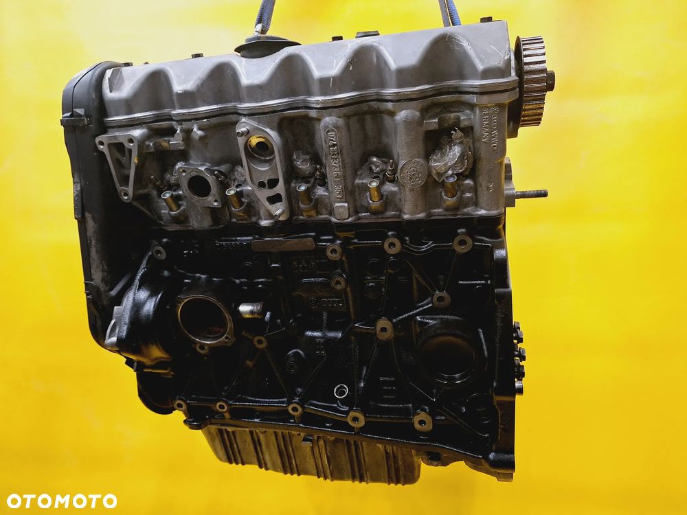 SILNIK VOLVO S80 I 2.5 DIESEL KOD SILNIKA: 1J NR29 - 2