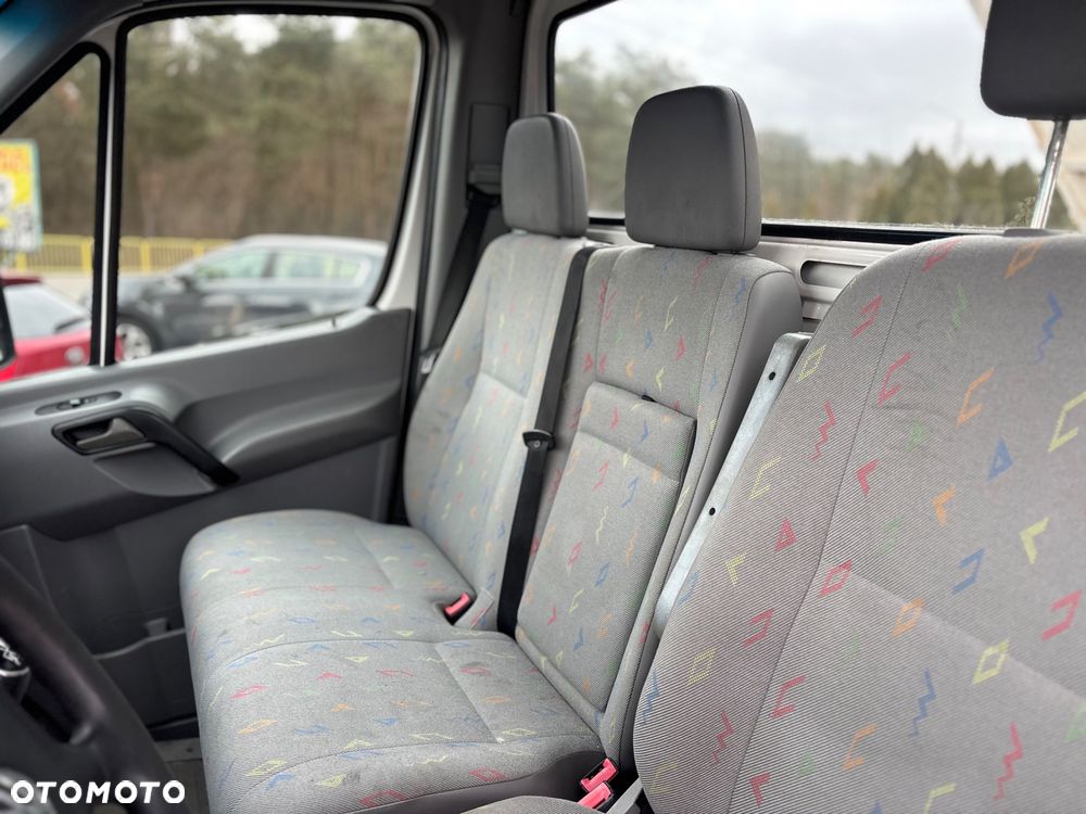 Volkswagen Crafter - 13