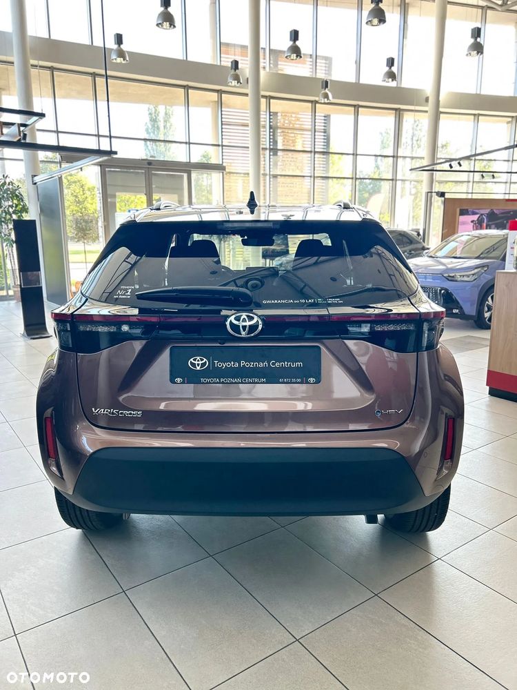 Toyota Yaris Cross Hybrid 1.5 Executive - 4