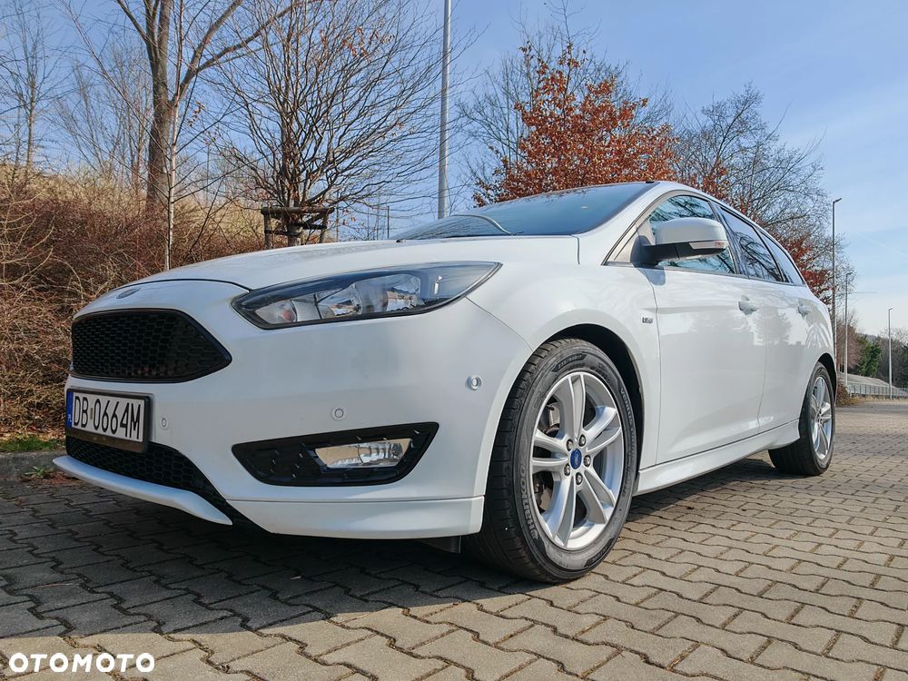 Ford Focus 1.5 EcoBoost STart-Stopp-System ST-LINE - 10