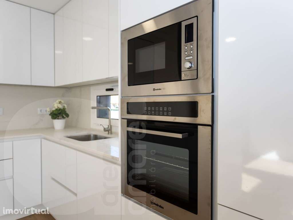 Apartamento T3 novo | magnificas áreas | varandas | parqueamento | ... - Grande imagem: 2/18