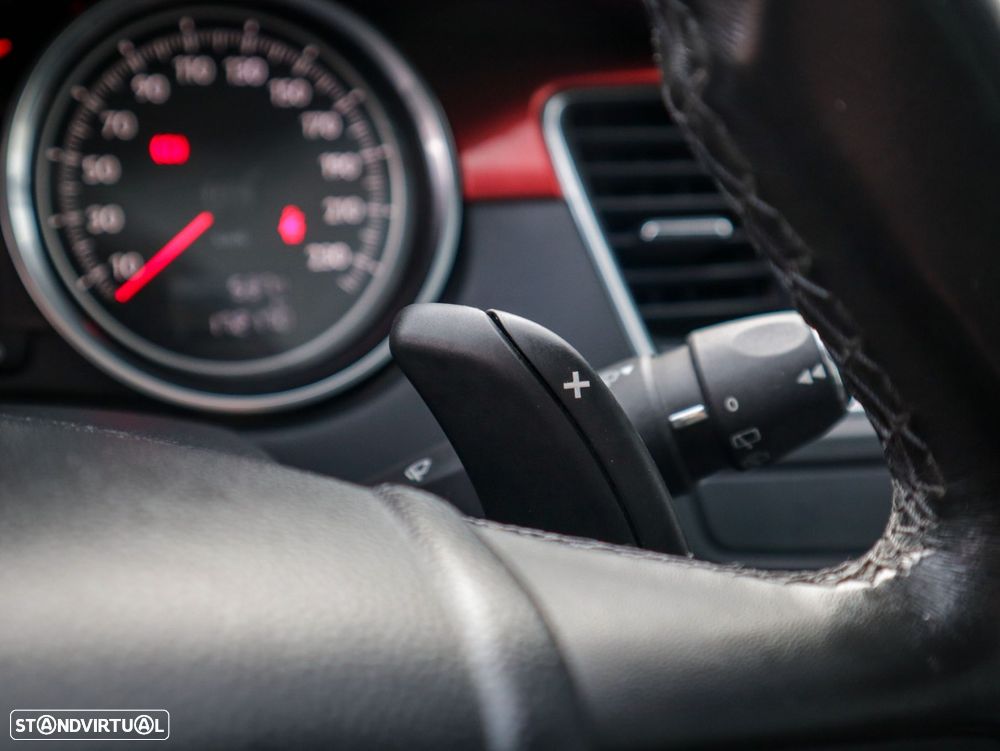 Peugeot 508 RXH 2.0 HDi Hybrid4 2-Tronic - 25