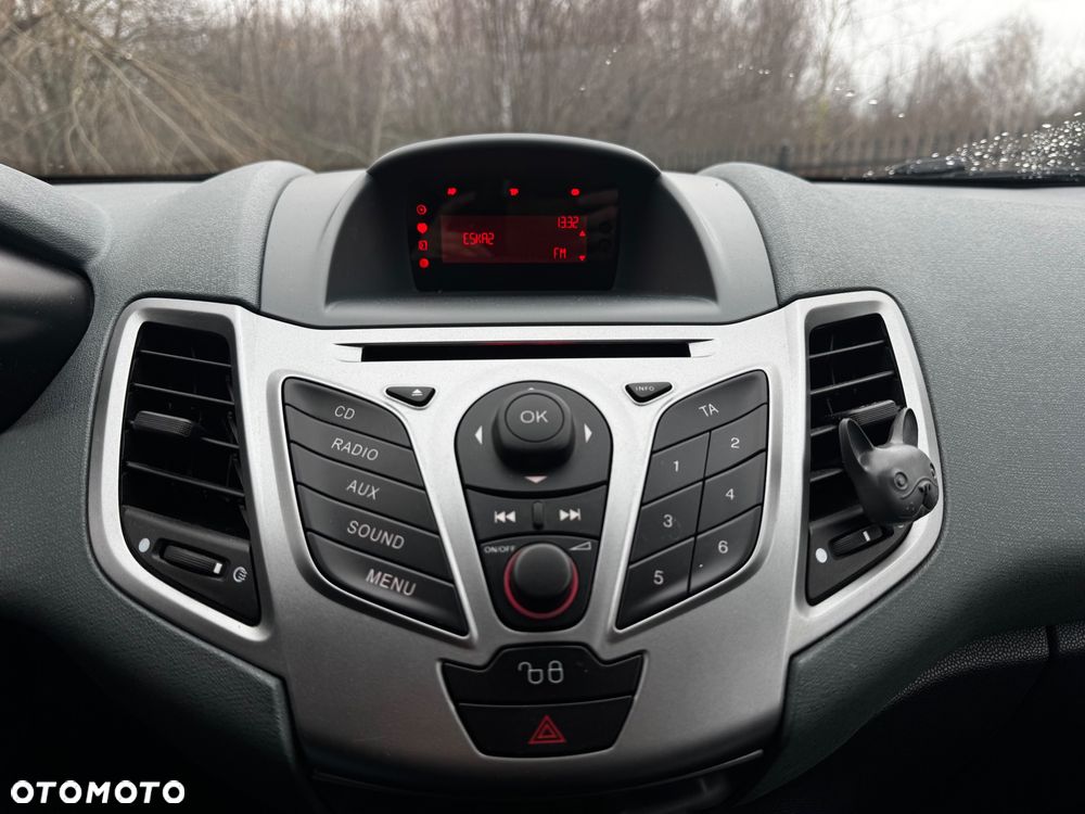 Ford Fiesta 1.25 SYNC Edition - 14