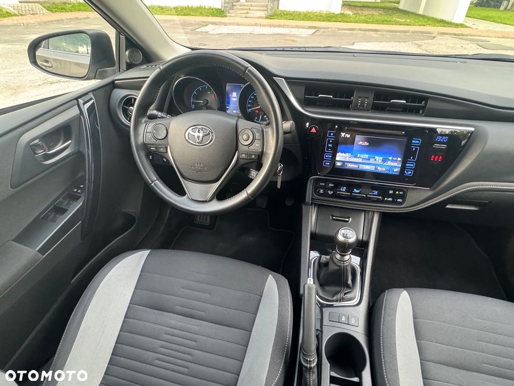 Toyota Auris 1.2 Turbo Edition-S - 21