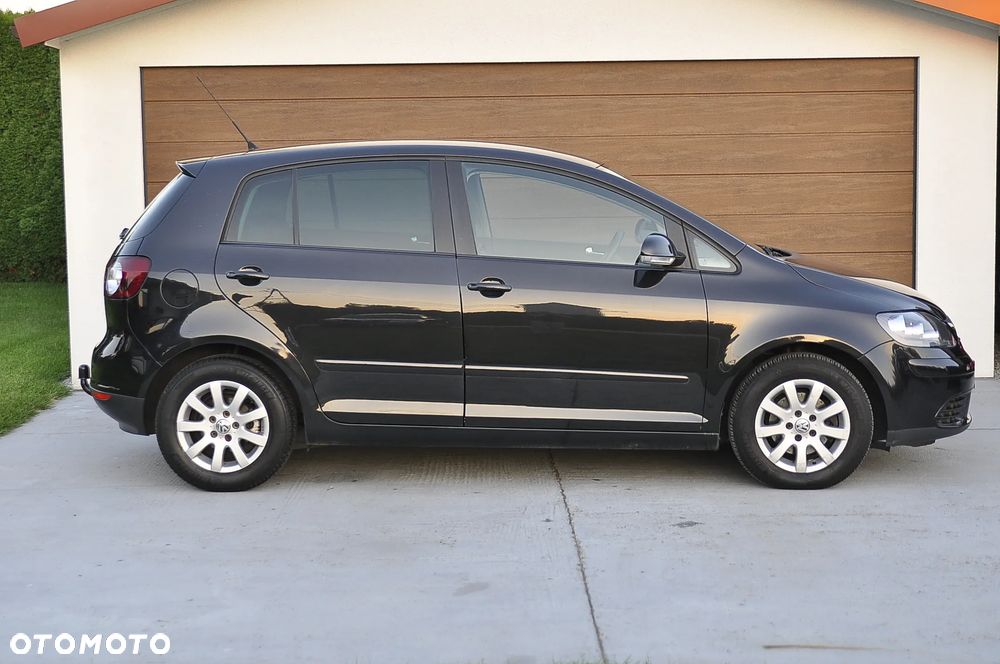 Volkswagen Golf Plus - 13