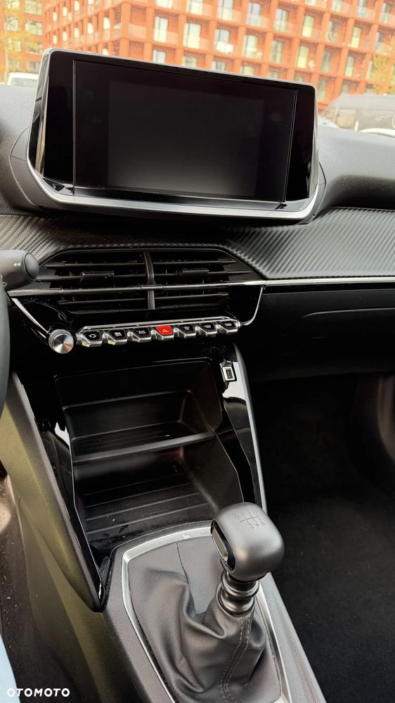 Peugeot 2008 PureTech 100 Active S&S BVM6 - 17