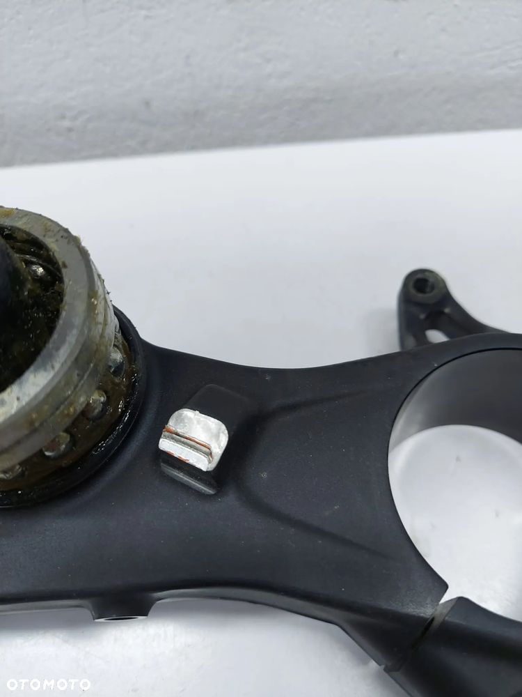 Półka dolna Ducati hypermotard sp - 3