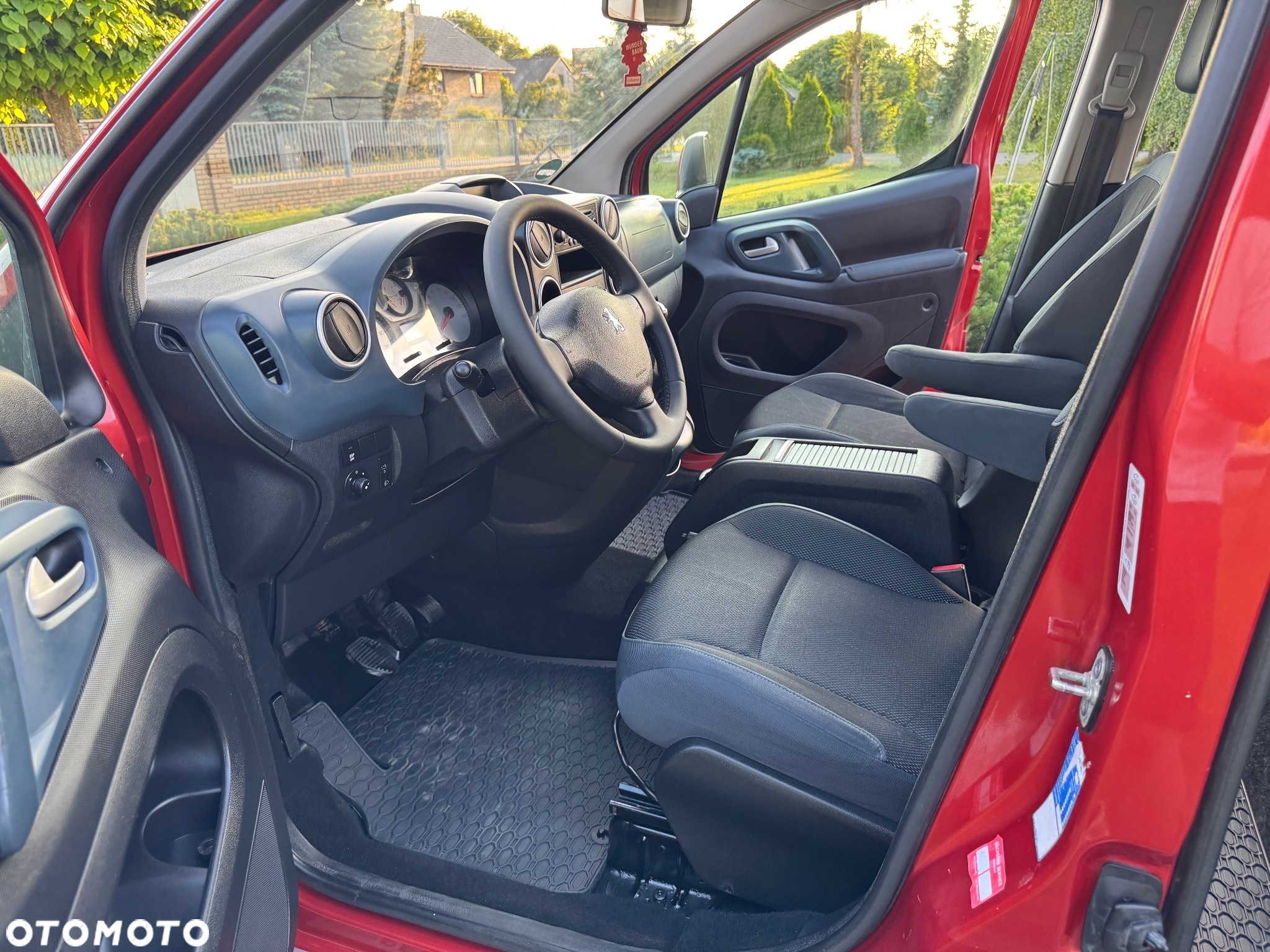 Peugeot Partner 1.6 HDi VTC Euro5 - 17