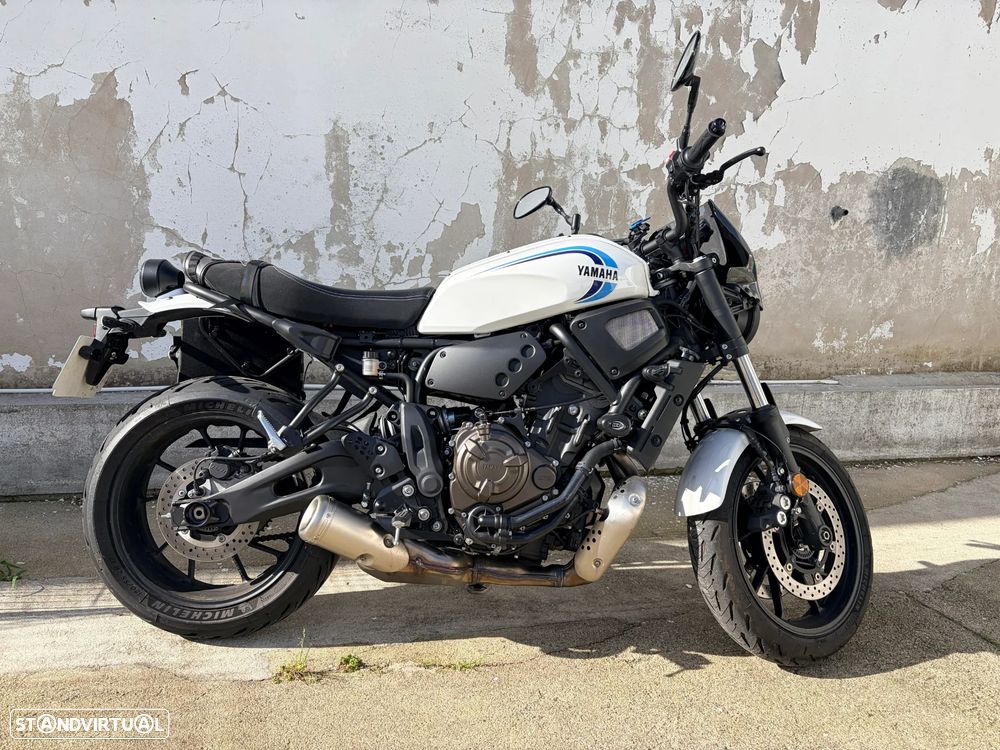 Yamaha XSR 700 - 6