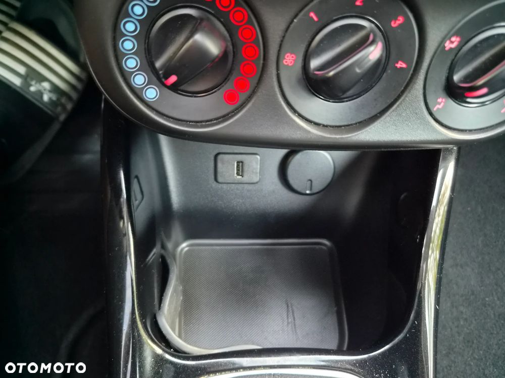 Opel Adam - 23