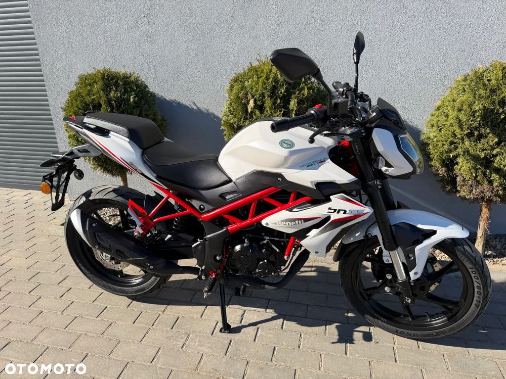 Benelli BN 125 - 5