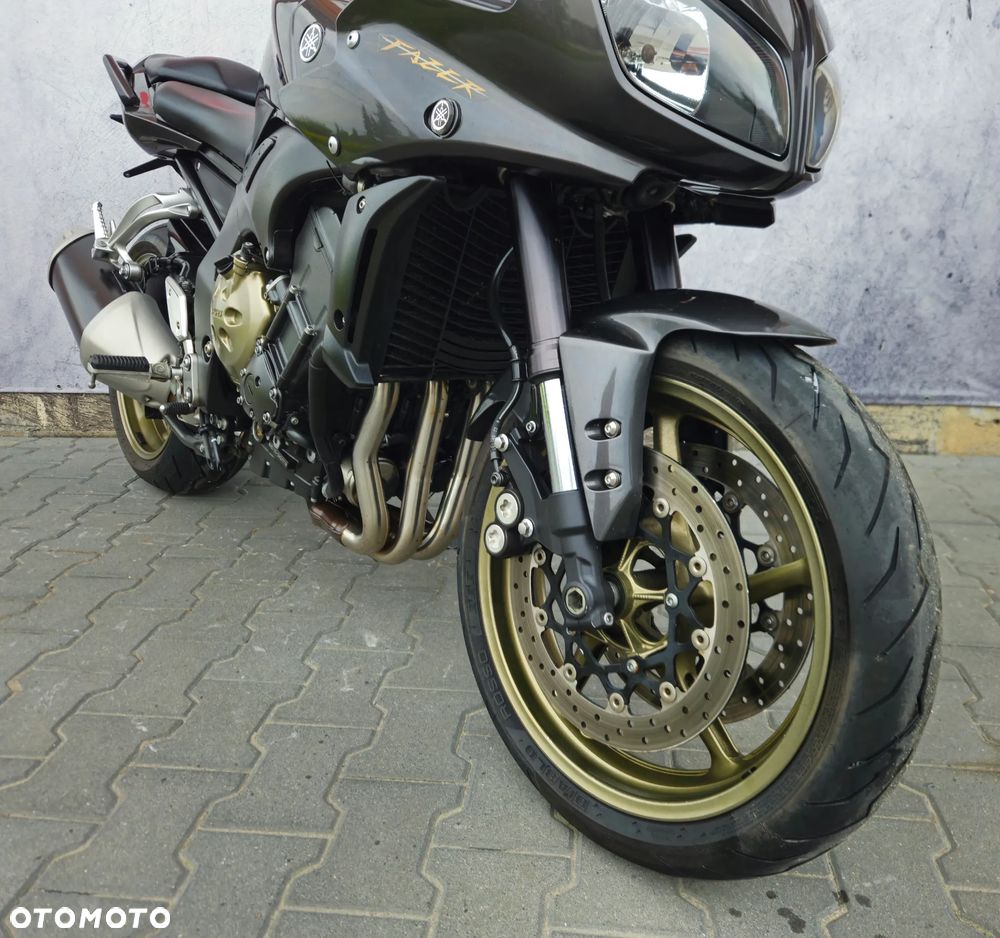 Yamaha FZ - 30