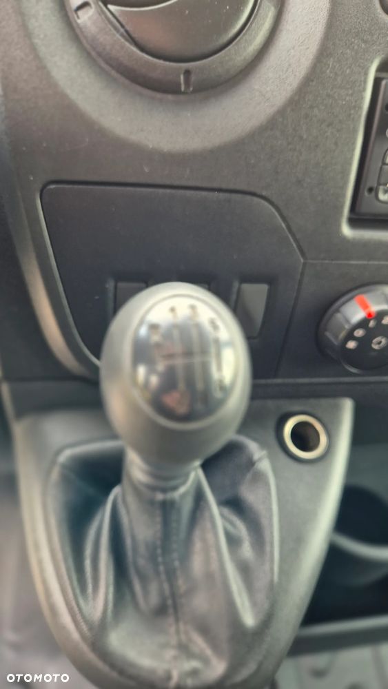 Renault Master - 38