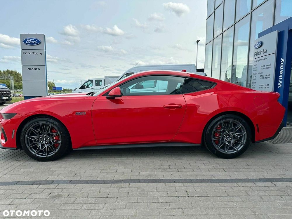 Ford Mustang - 11