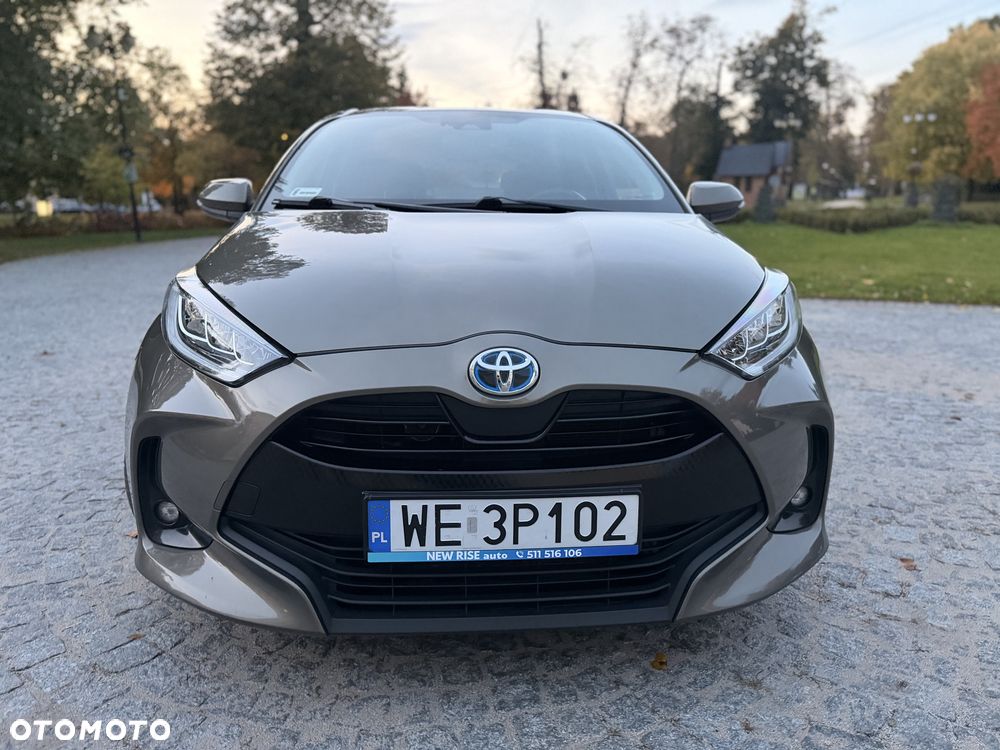 Toyota Yaris - 24