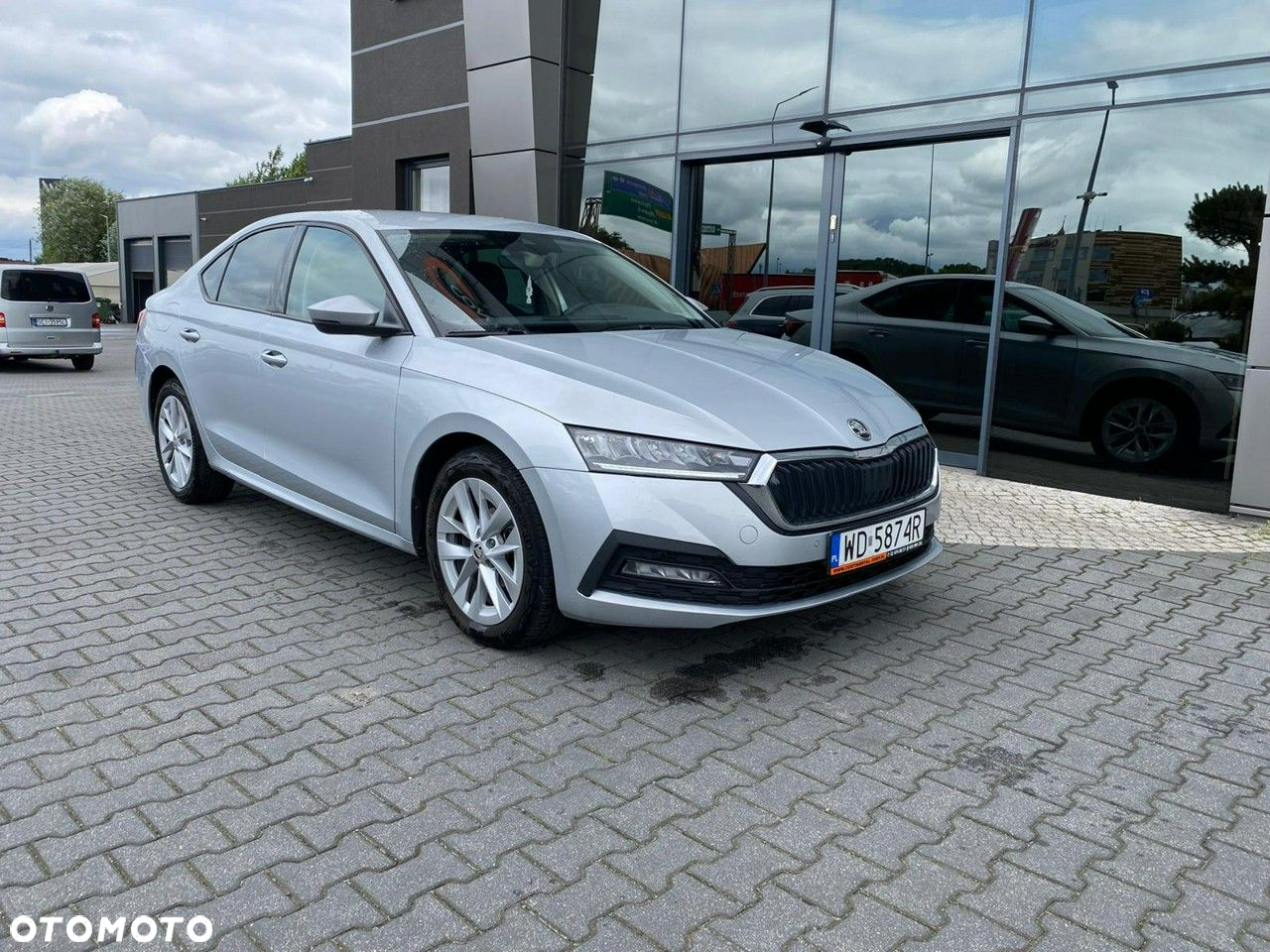 Skoda Octavia - 2