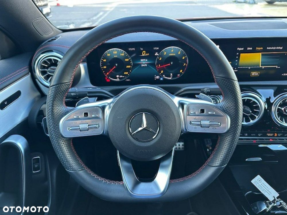 Mercedes-Benz CLA - 14