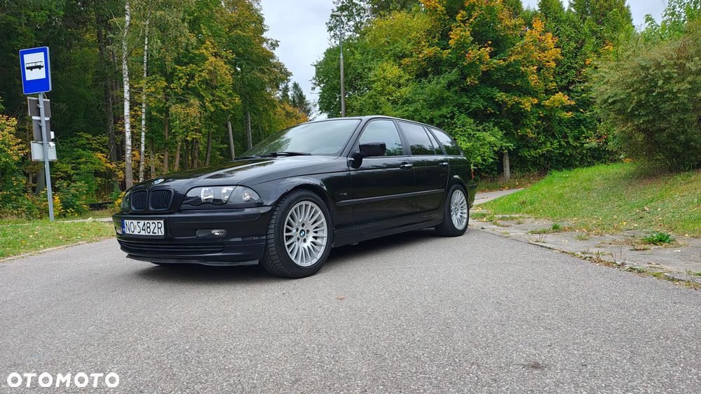 BMW Seria 3 318i - 13