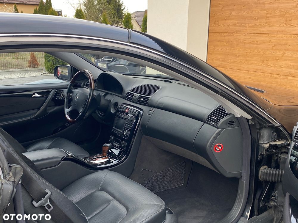 Mercedes-Benz CL 500 - 26